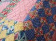 画像5: 【Ａｎｔｉｑｕｅ　Ｑｕｉｌｔ】【送料無料】ピンクスクエアパッチのバリエーションキルト (5)